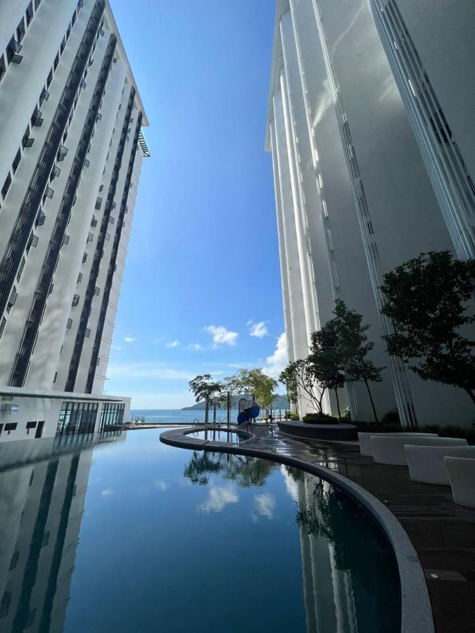 Kota Kinabalu City Centre @ The Shore By Casa Yolo Екстер'єр фото