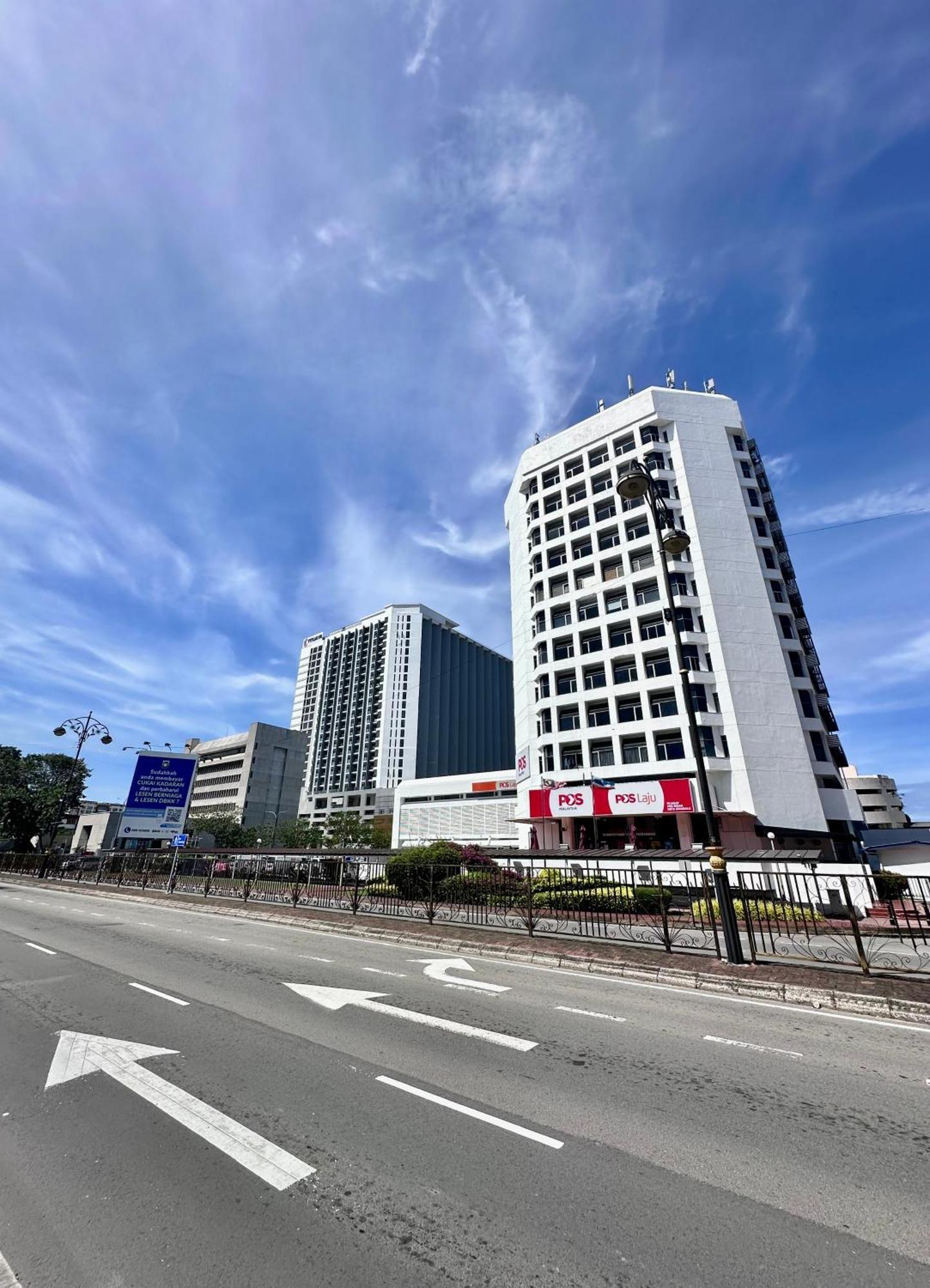 Kota Kinabalu City Centre @ The Shore By Casa Yolo Екстер'єр фото