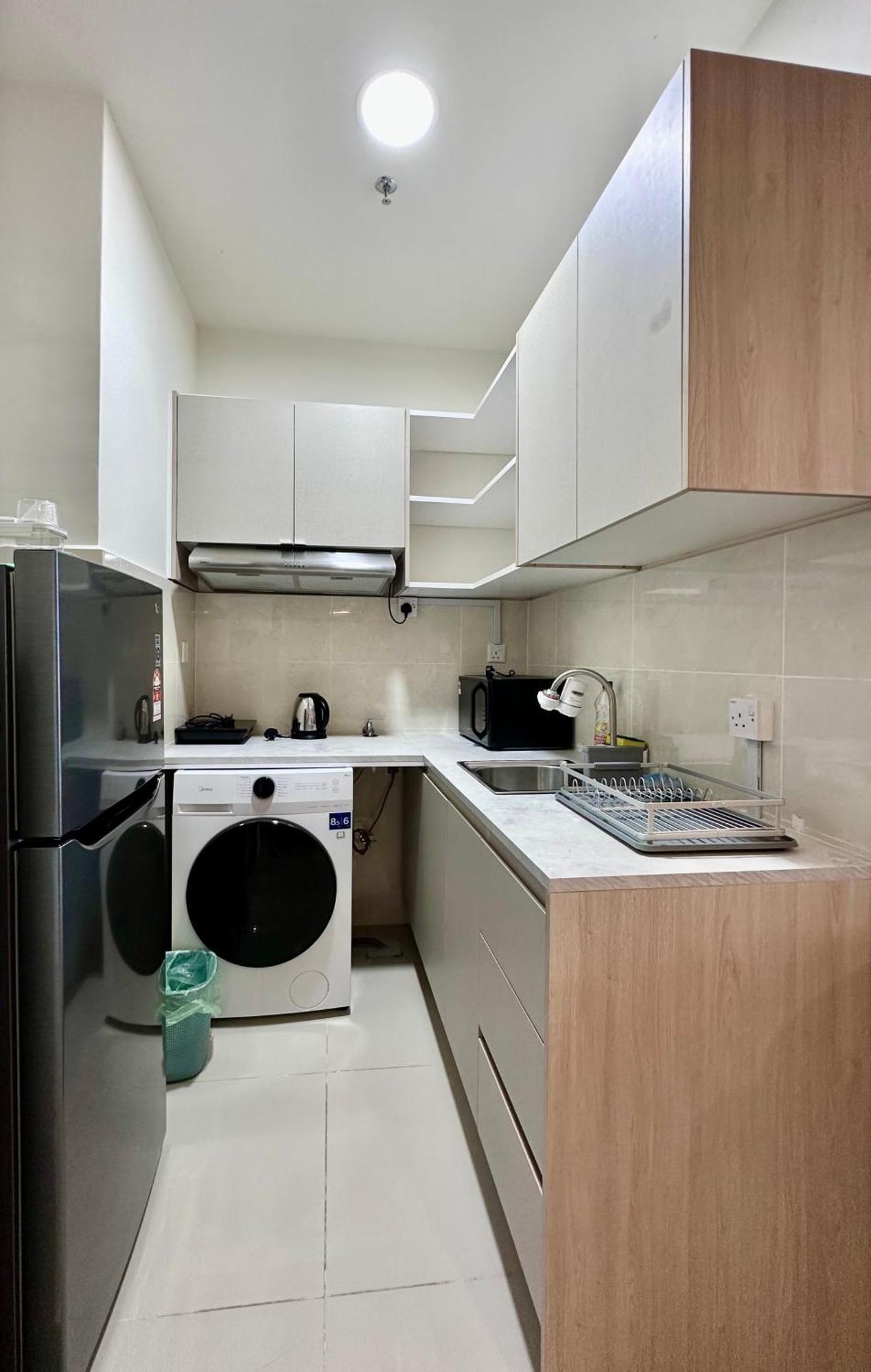 Kota Kinabalu City Centre @ The Shore By Casa Yolo Екстер'єр фото